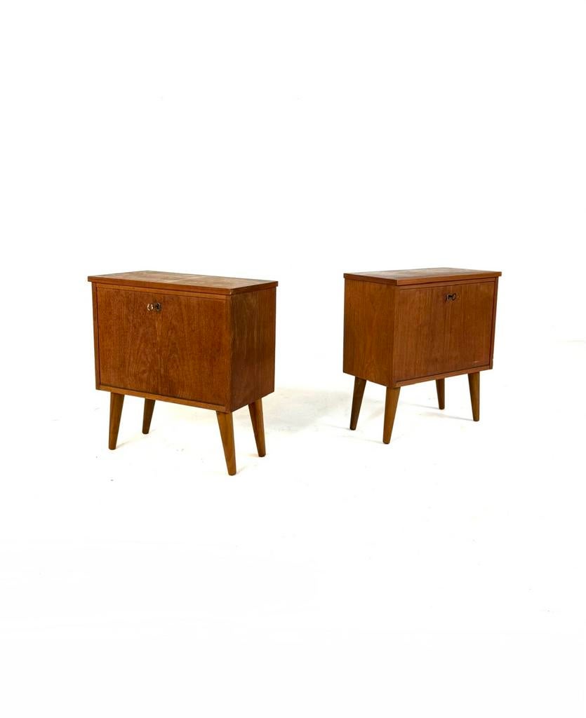 Set van 2 vintage Deense teakhouten nachtkastjes ‘60, Ophalen of Verzenden, Zo goed als nieuw, 45 tot 65 cm, 70 cm of meer