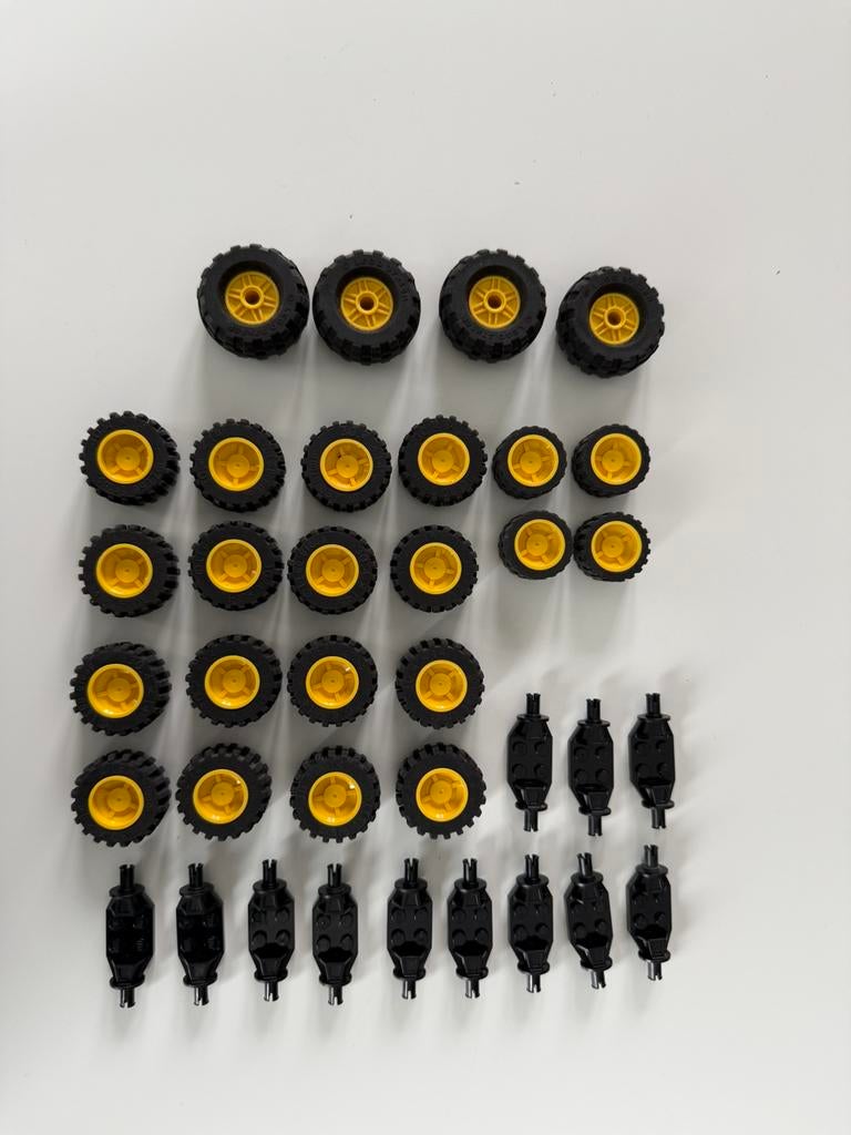 Lego wielen middelmaat geel, Ophalen of Verzenden, Zo goed als nieuw