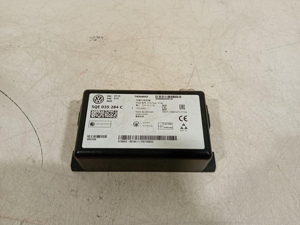 Bluetooth control module Volkswagen Golf, Ophalen of Verzenden, Van der Ven Autorecycling B.V., Onderdelen@venauto.nl, Ettenseweg 76, 4706 PB Roosendaal, The Netherlands