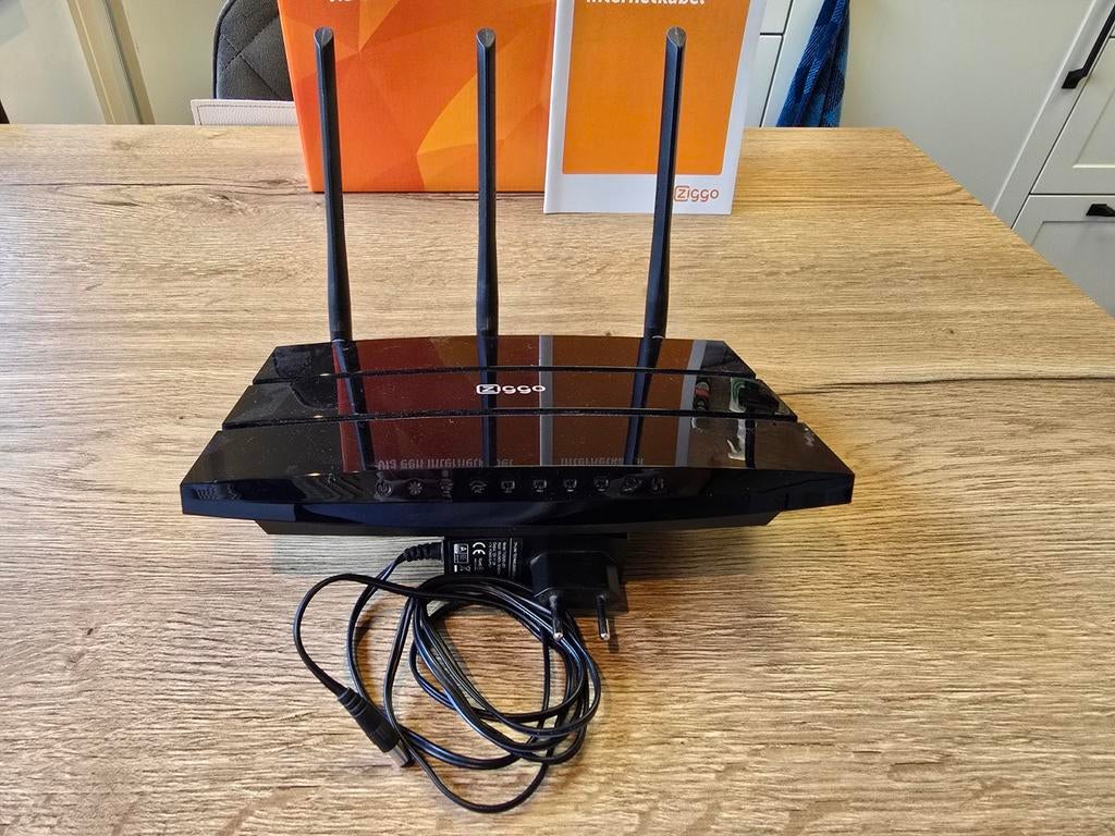Ziggo Wifibooster via een internetkabel, Computers en Software, Accesspoints, Ophalen of Verzenden