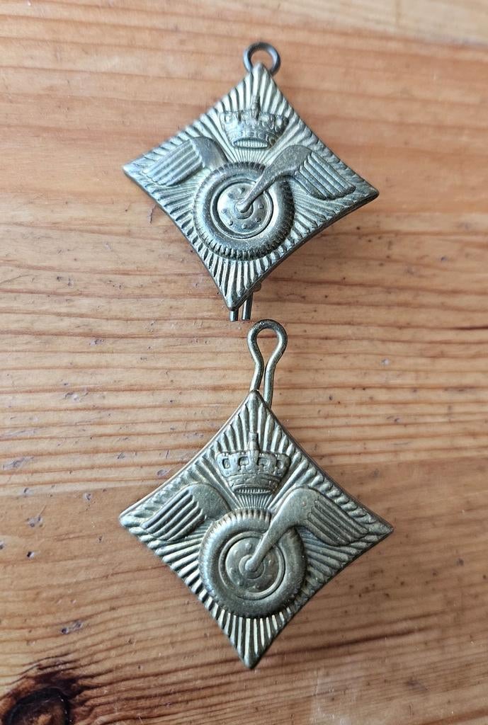 Set schouderemblemen Aan -en Afvoertroepen, Ophalen of Verzenden, Landmacht, Nederland, Embleem of Badge