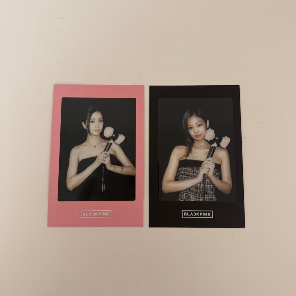Blackpink Lighstick Photocards, Verzamelen, Verzenden, Zo goed als nieuw, Foto of Kaart