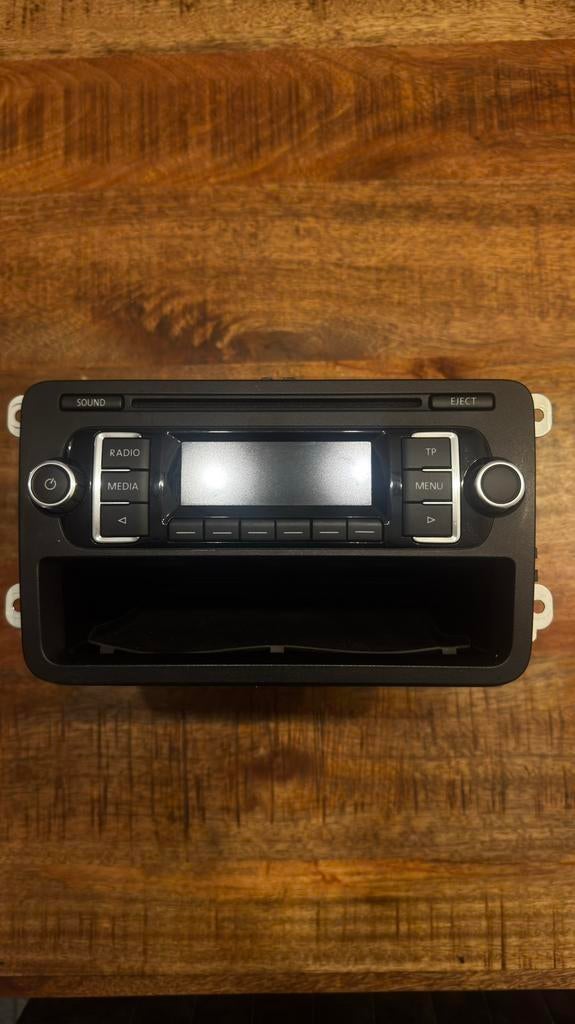 Orginele volkswagen autoradio, Ophalen, Zo goed als nieuw