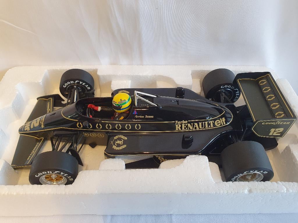 Ayrton Senna Lotus 97T Renault 1985 LANG Minichamps 1:18, Ophalen of Verzenden, Zo goed als nieuw, Auto, MiniChamps