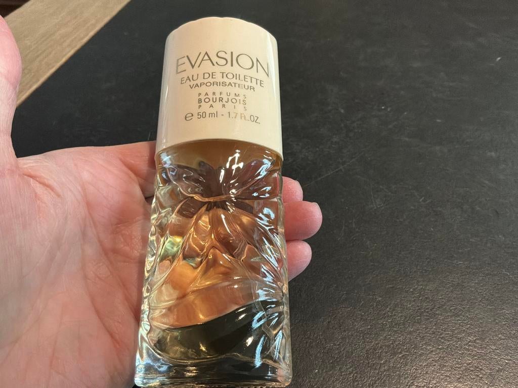 Evasion edt 50 ml van parfums Bourjois discontinueerd, Ophalen of Verzenden