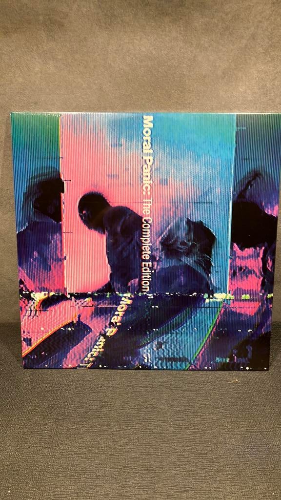 Nothing But Thieves—. Moral Panic  the complete edition, Ophalen of Verzenden, Nieuw in verpakking, 12 inch, Poprock