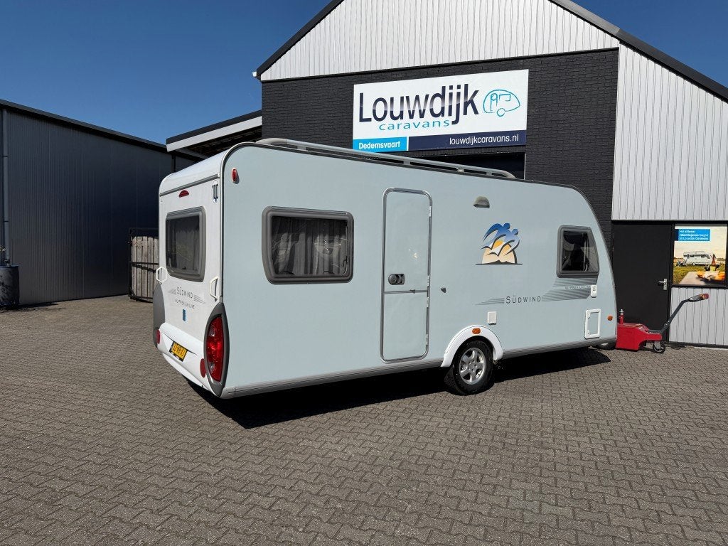 KNAUS Südwind 500 FU ’09 (Mover, Fransbed), Rondzit, Vast bed, 7 tot 8 meter, Bedrijf