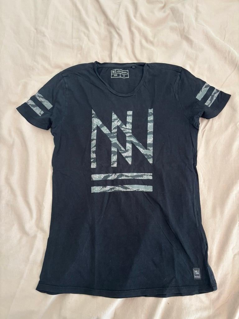Non Grada t-shirt in het zwart, Maat 48/50 (M), Zwart, Ophalen of Verzenden, Zo goed als nieuw