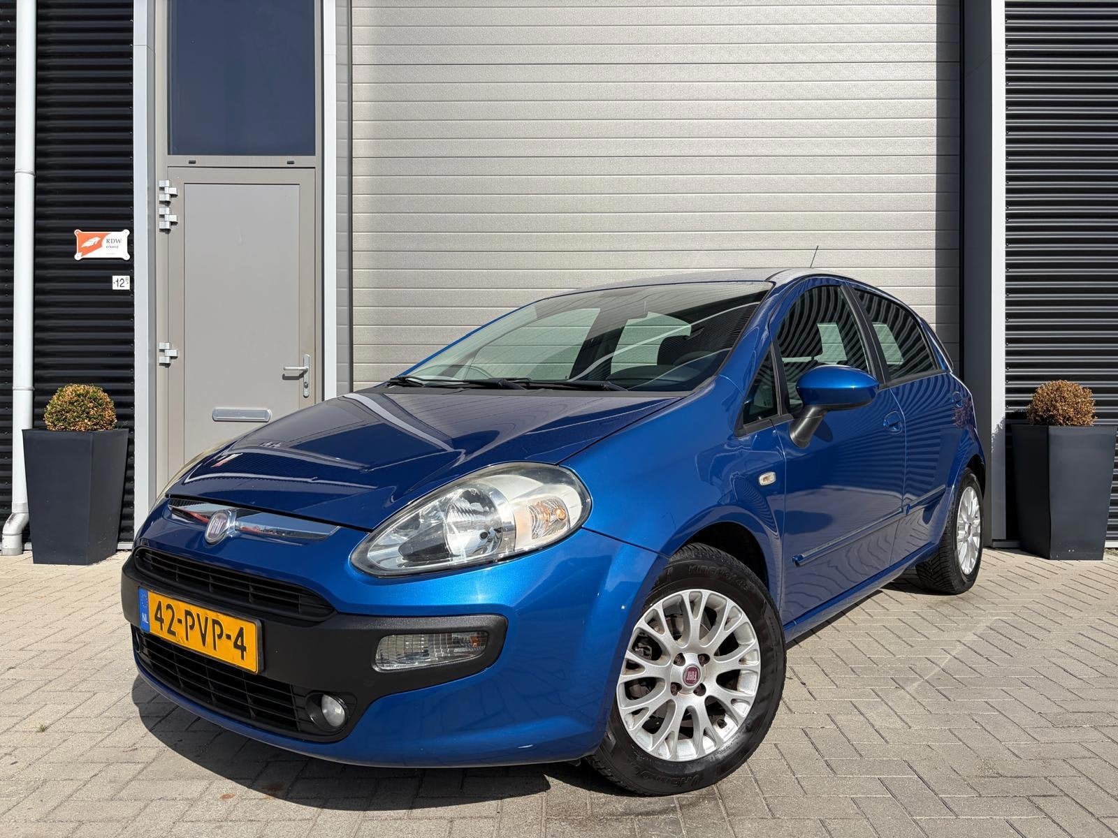 Fiat Punto Evo 1.4 Actual, Euro 5, Stof, Zwart, 4 cilinders