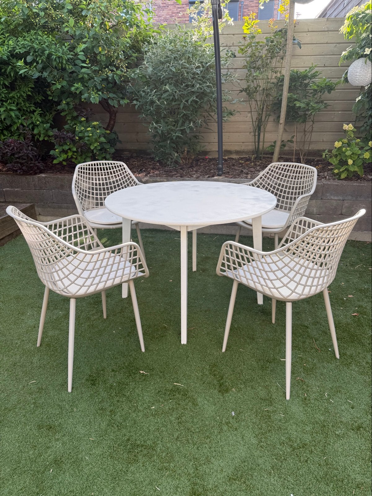 Ronde houten tafel, Ophalen, Gebruikt, Rond, Hout
