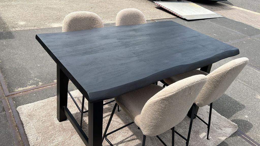 Bartafel Boomstam Eiken zwart 160 x 90 x 85 Showmodel, Ophalen, Zo goed als nieuw