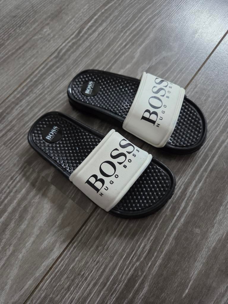 Kinderslippers, Ophalen of Verzenden, Nieuw, Jongen