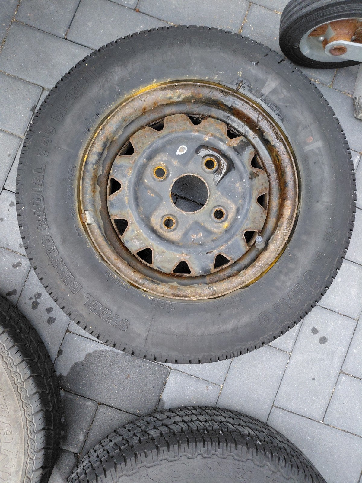 3 banden op stalen velg- Gebruikt, Ophalen, Gebruikt