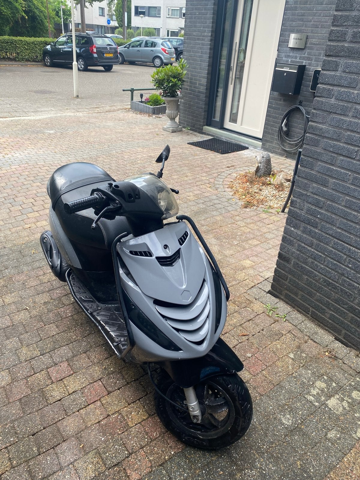 Piaggio Zip Scooter - Grijs/Zwart, Piaggio, Ophalen of Verzenden, Zo goed als nieuw, Benzine