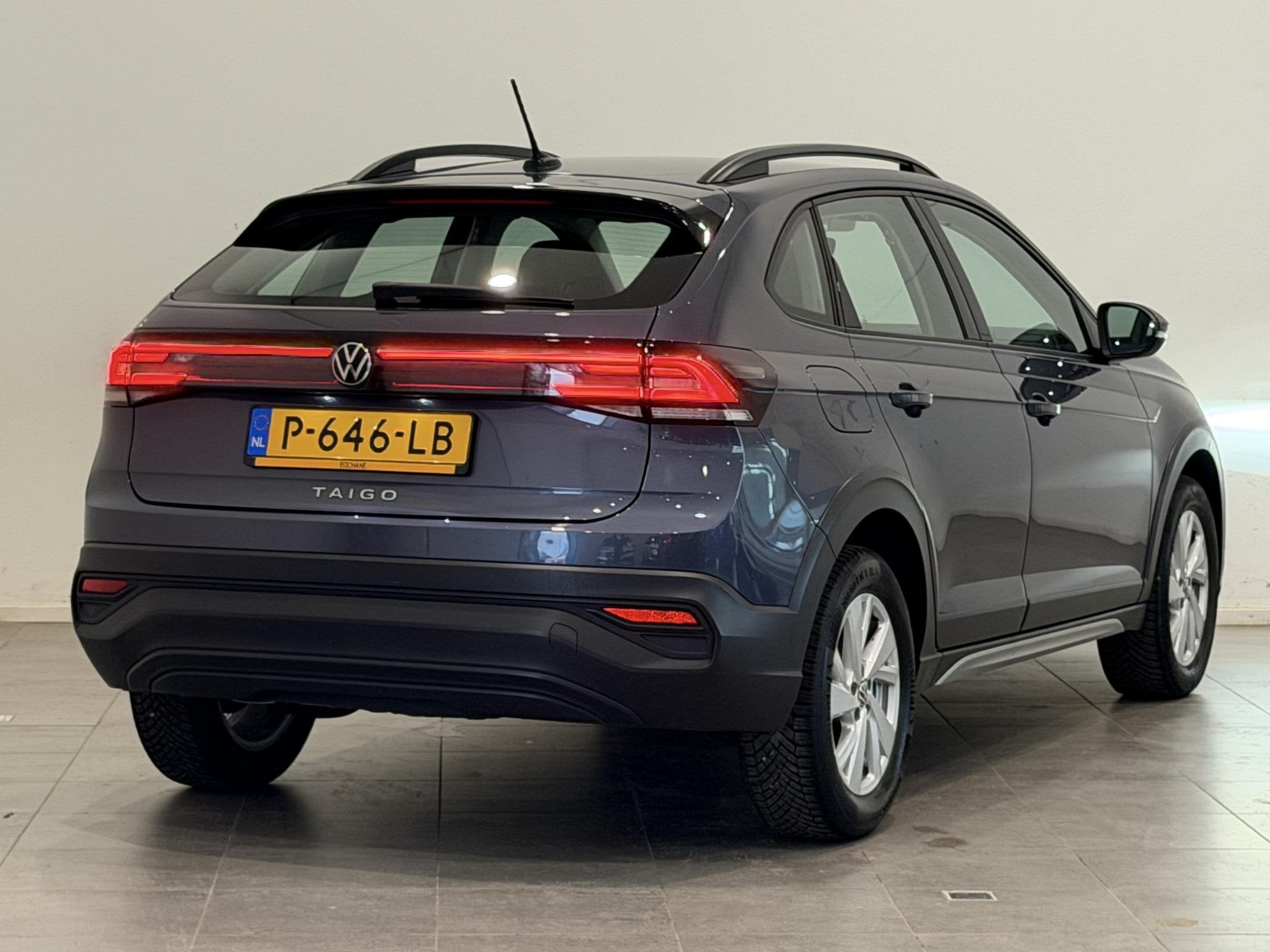 Volkswagen Taigo 1.0 TSI Life | Adaptieve cruise control | A, Auto's, Stof, Gebruikt, 95 pk, Met garantie (alle)