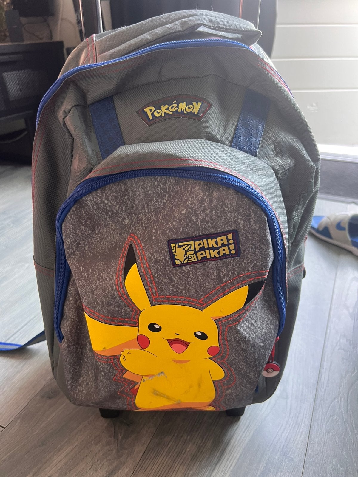 Pikachu trolley/rugzak, Ophalen, Zo goed als nieuw, Overige merken