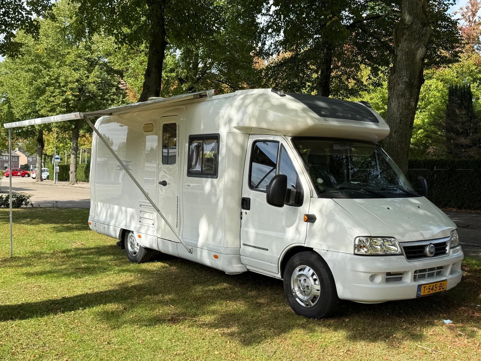 Laika - bj2003 - Fiat 128pk - dak Airco - bijzondere staat!, Caravans en Kamperen, Ringverwarming, Buitenlamp, Fiat, Particulier