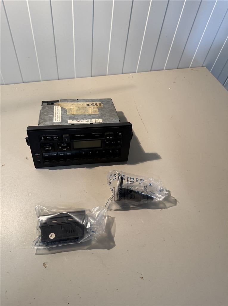 Blaupunkt Ph1 auto Radio en LCD klok Citroen Radio Cassette, Ophalen of Verzenden, Gebruikt