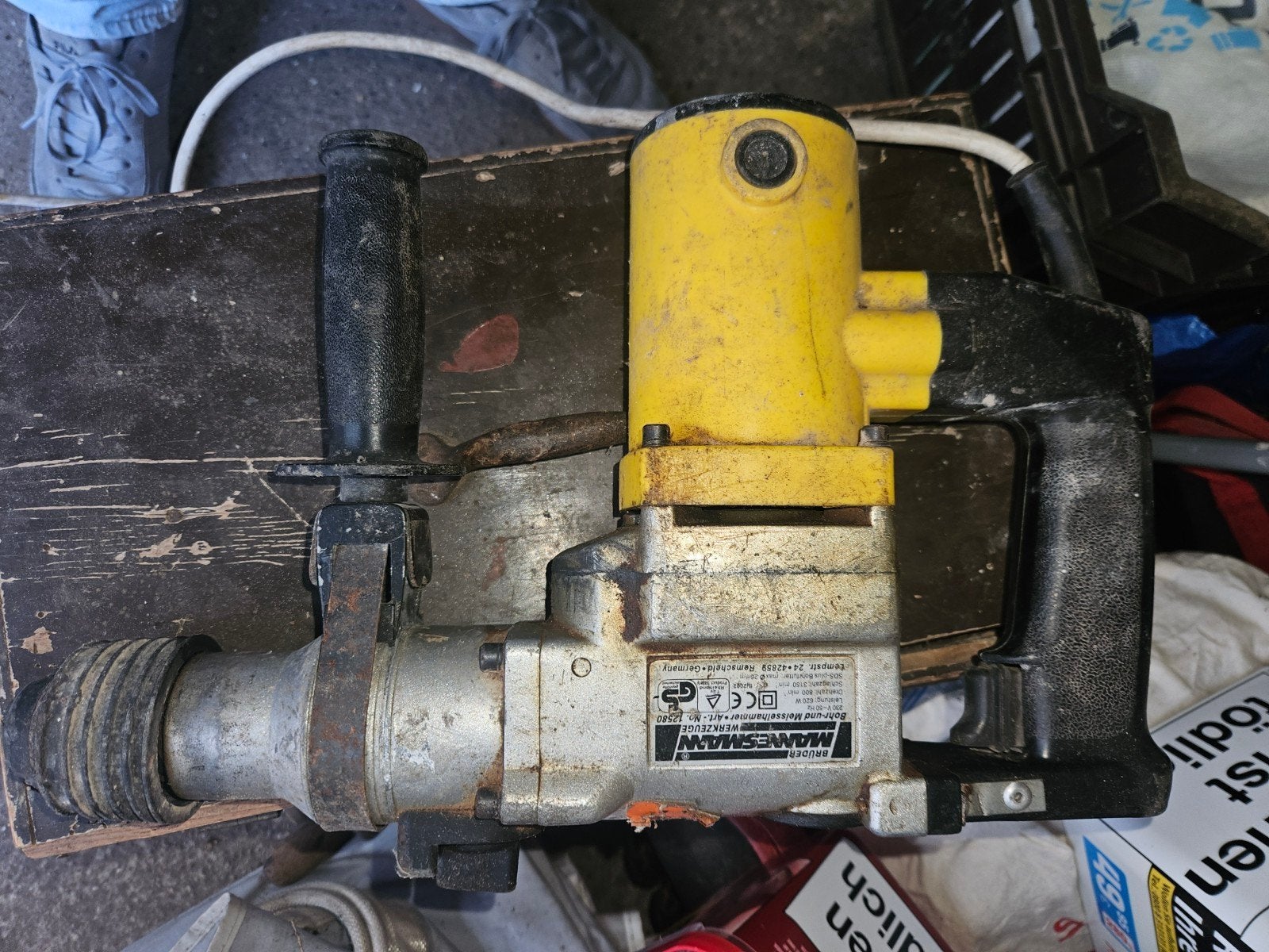 Mannesmann Boor- en Meisselhamer 620W, Ophalen, Gebruikt, 600 watt of meer, Boor- en/of Breekhamer