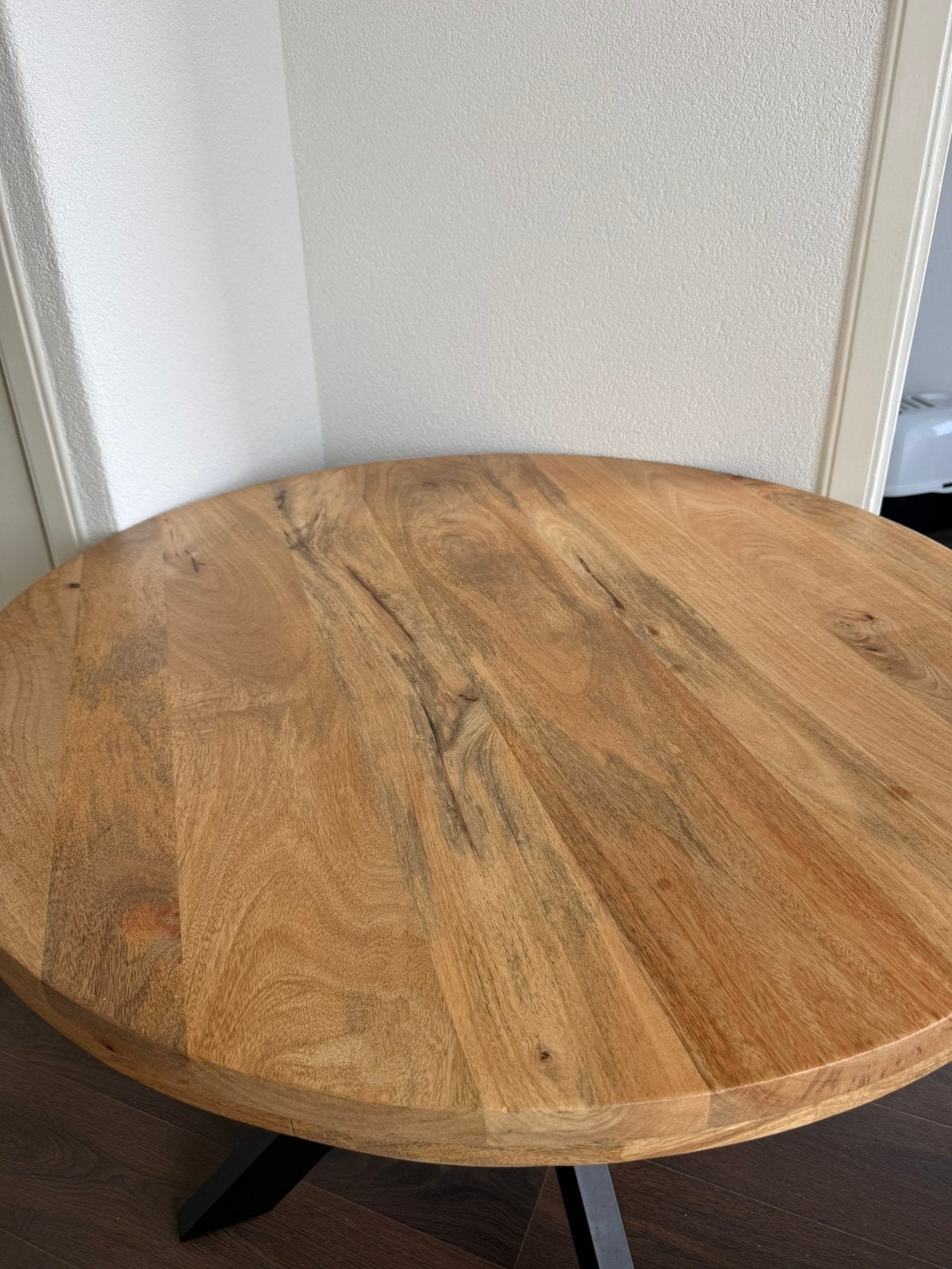 Mooie ronde eetkamertafel van mango hout, Huis en Inrichting, Tafels | Eettafels, Ophalen, 100 tot 150 cm, Rond, Zo goed als nieuw