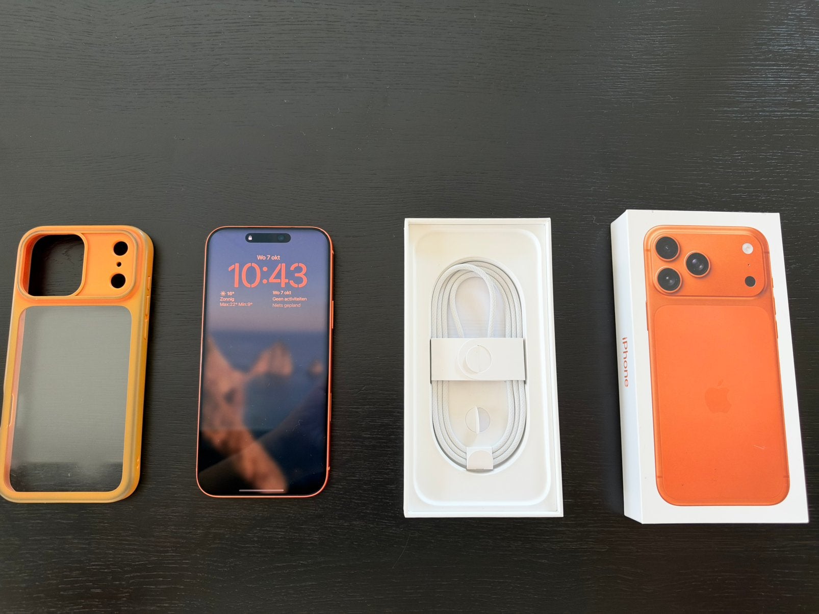 iPhone 17 Pro Max Cosmic Orange 256GB