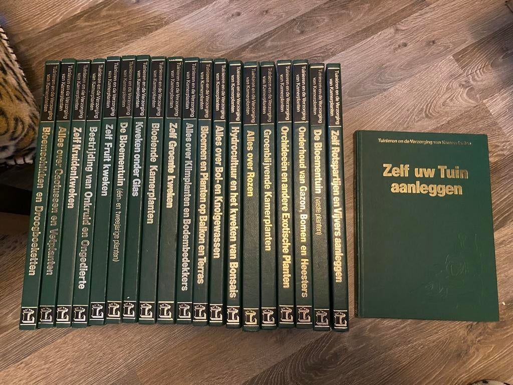 Lekturama - Tuinieren en de verzorging van kamerplanten 20x, Boeken, Encyclopedieën, Ophalen, Gelezen, Bloemen en Planten
