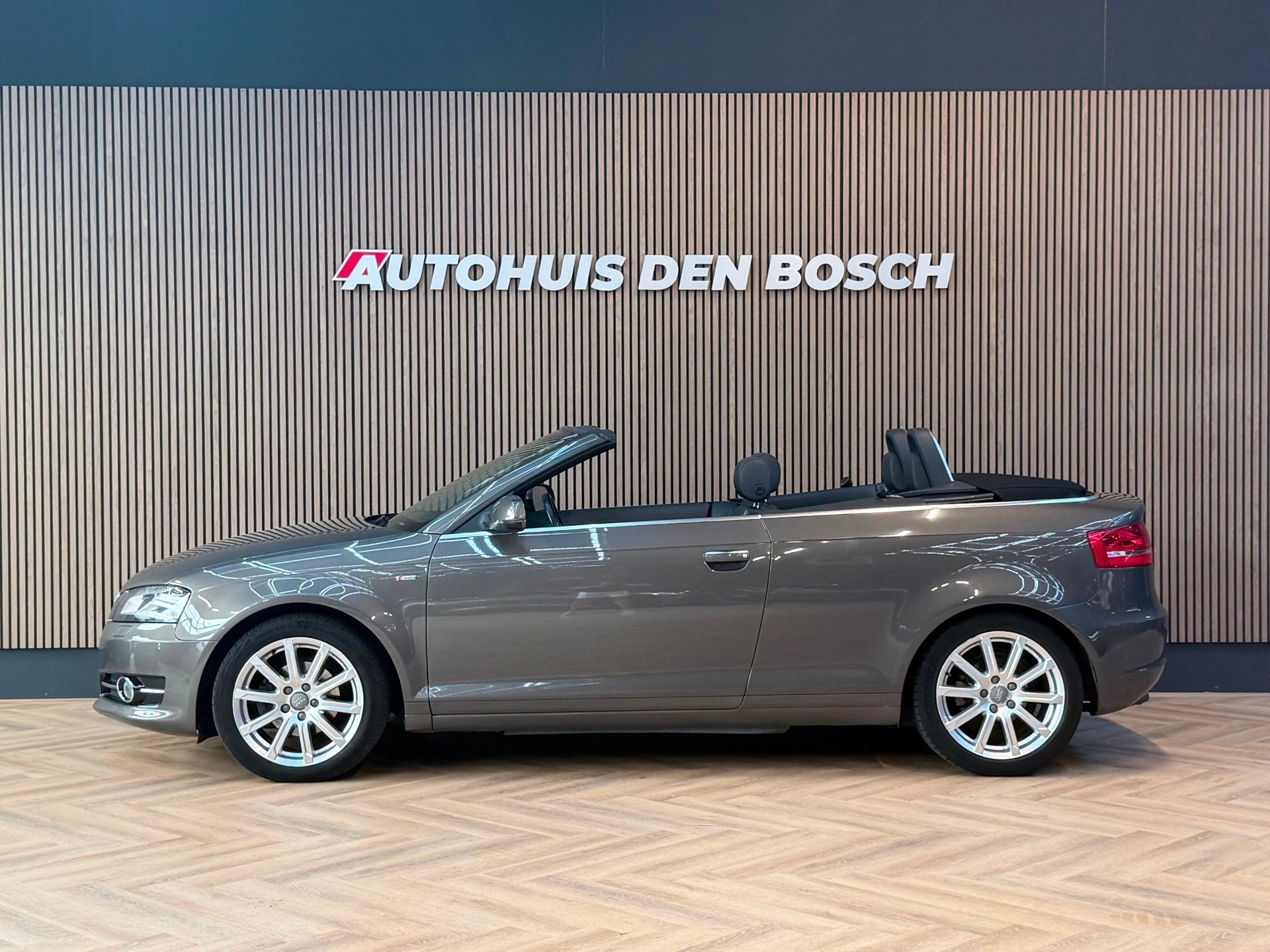 Audi A3 Cabriolet 1.2 TFSI Ambition Pro Line S Line - Xenon, Voorwielaandrijving, Euro 5, Gebruikt, Zwart