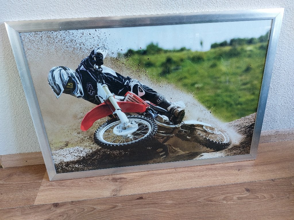 1 schildery met cross motor erop, Ophalen, Gebruikt, 75 tot 100 cm, Schilderij