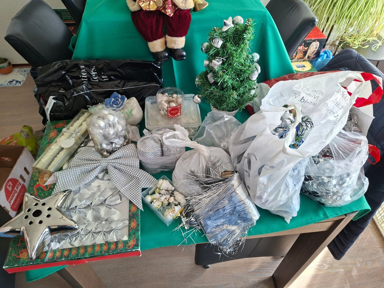 zilveren kerstslingers en veel meer, Diversen, Ophalen of Verzenden