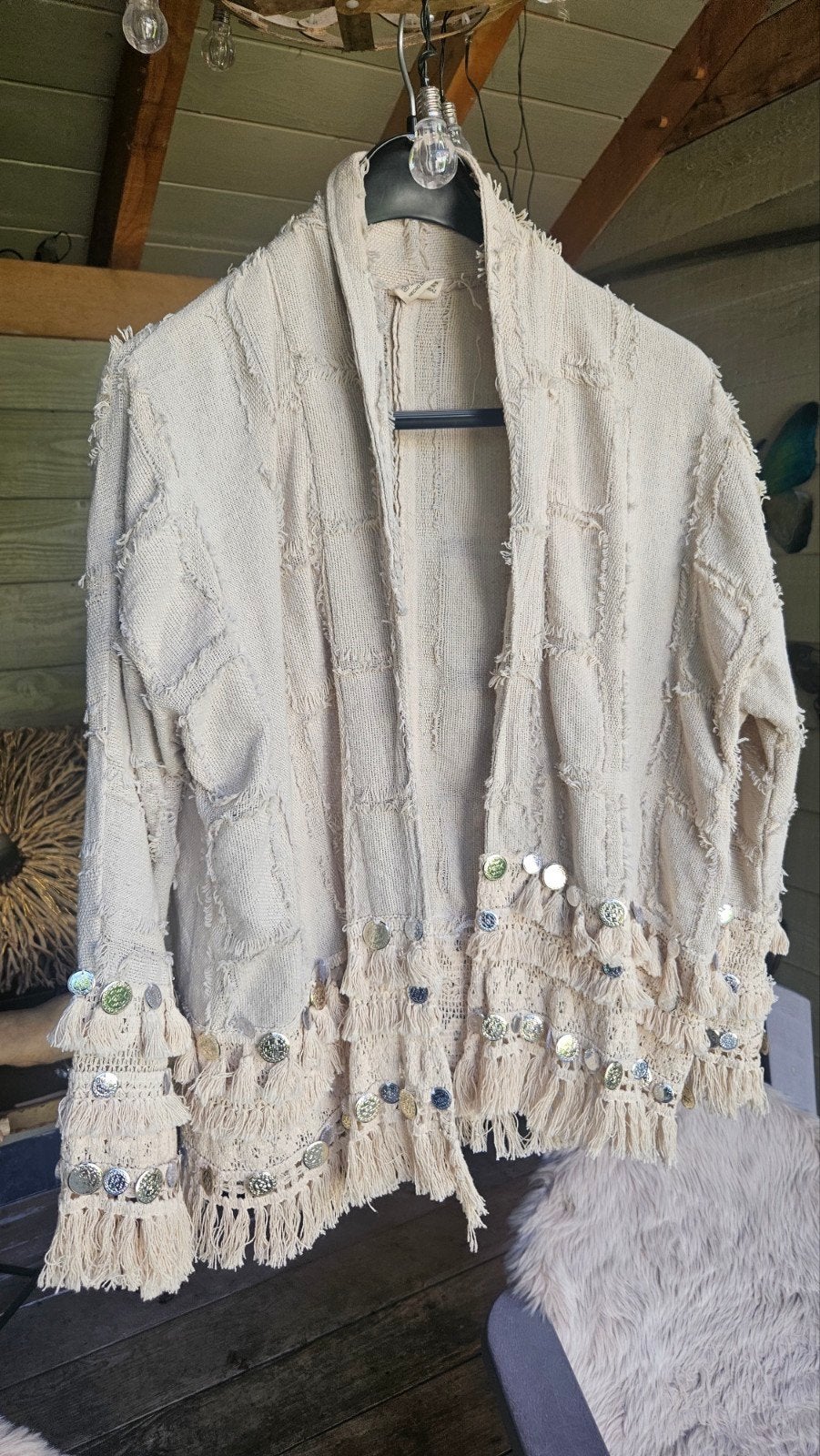 Boho Ibiza vest met franjes en muntjes, Kleding | Dames, Maat 38/40 (M), Beige, Nieuw, Ophalen of Verzenden