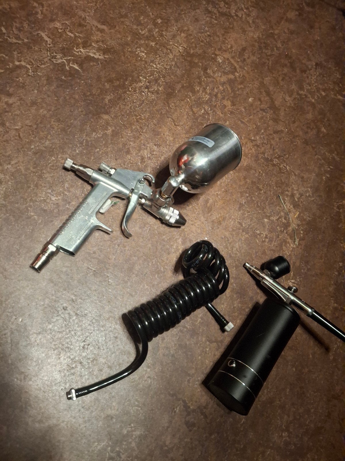 Airbrushes, Ophalen