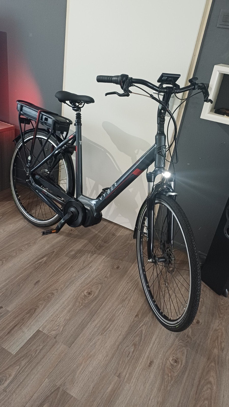 Vyber. RIDE E1 Middenmotor Elektrische fiets 28" D57. 7V, Fietsen en Brommers, Elektrische fietsen, Zo goed als nieuw, 50 km per accu of meer