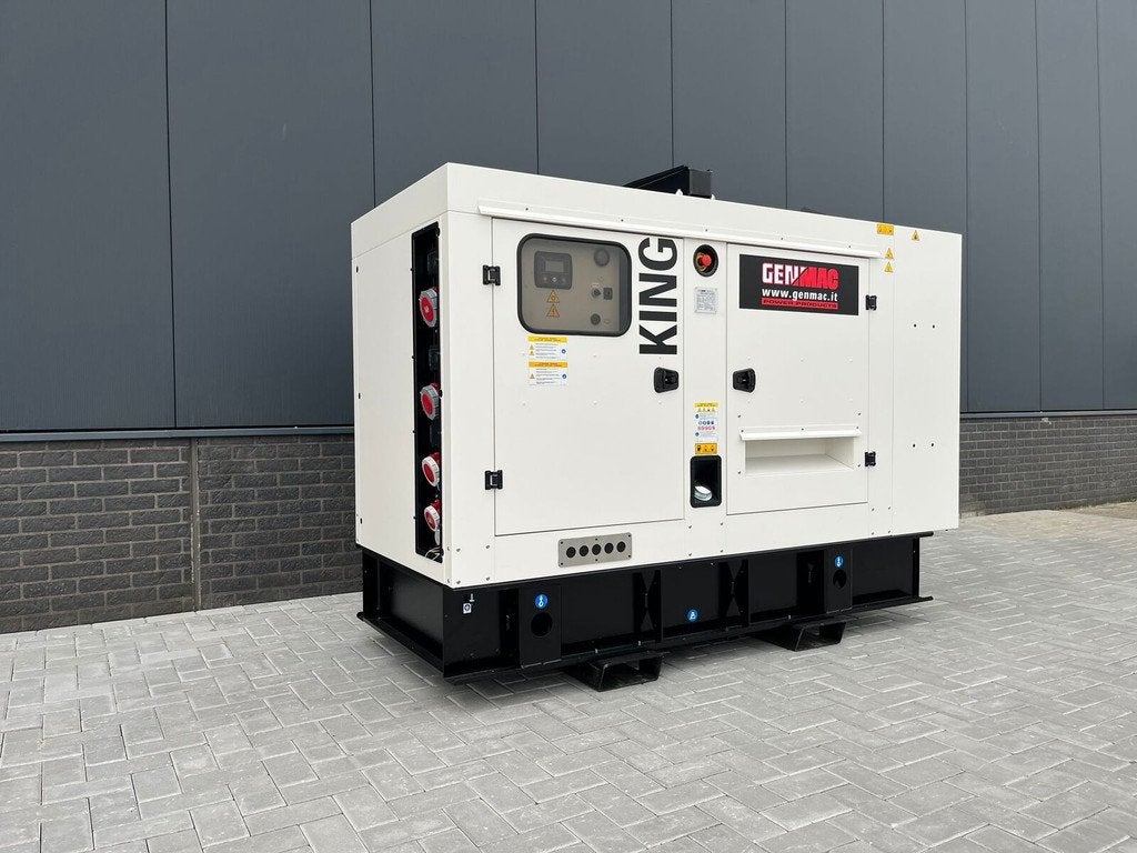 Genmac King RENT G100iS diesel generator, Zakelijke goederen, Machines en Bouw | Aggregaten