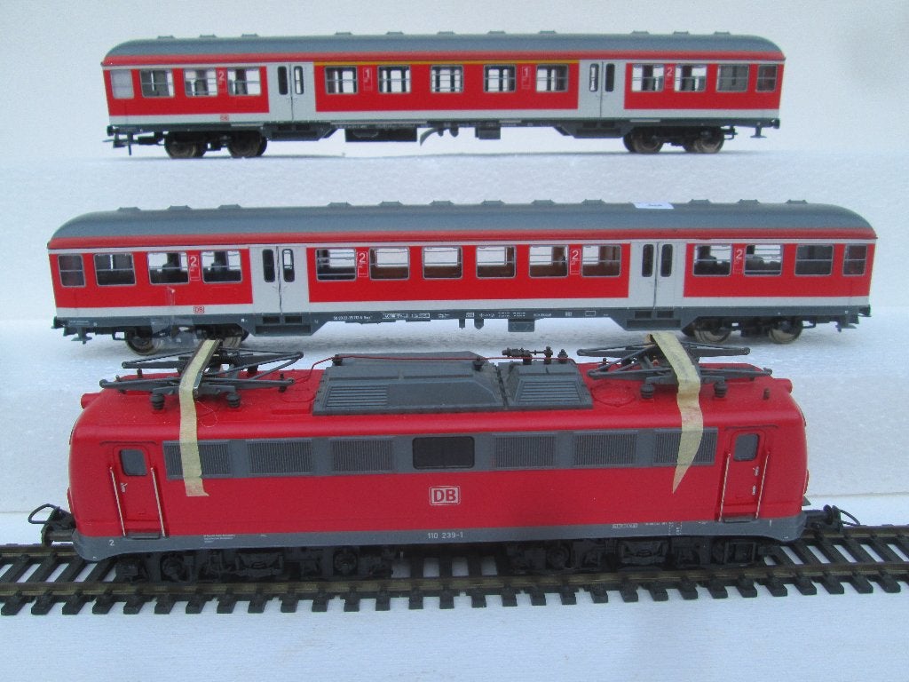 ROCO HO E-Lock BR110 DB Treinstel, Hobby en Vrije tijd, Modeltreinen | H0, Treinset, Gelijkstroom, Ophalen of Verzenden, Zo goed als nieuw