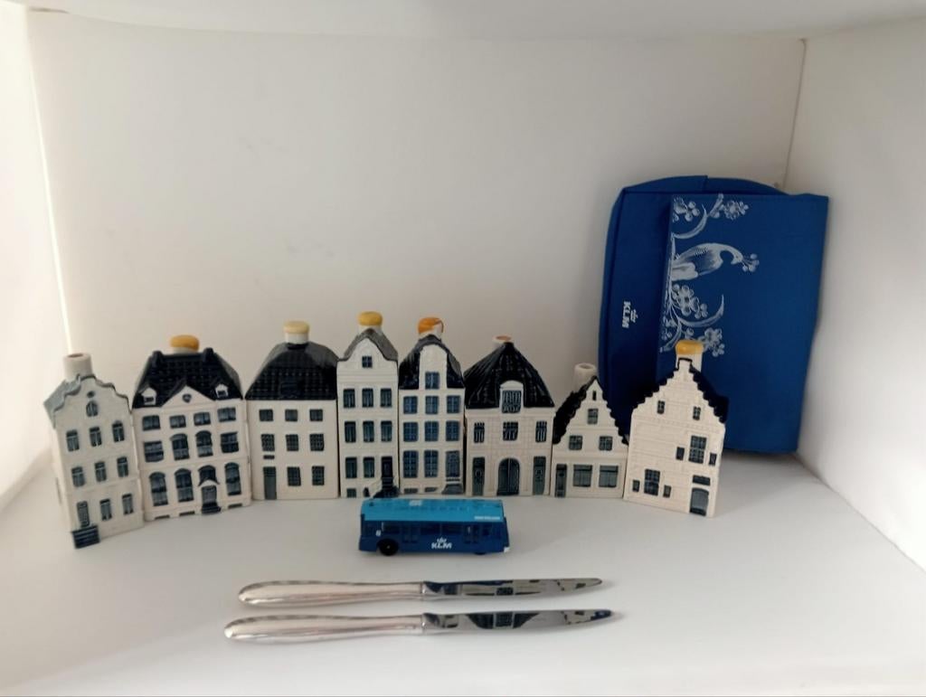 8 nette KLM huisjes, Ophalen of Verzenden