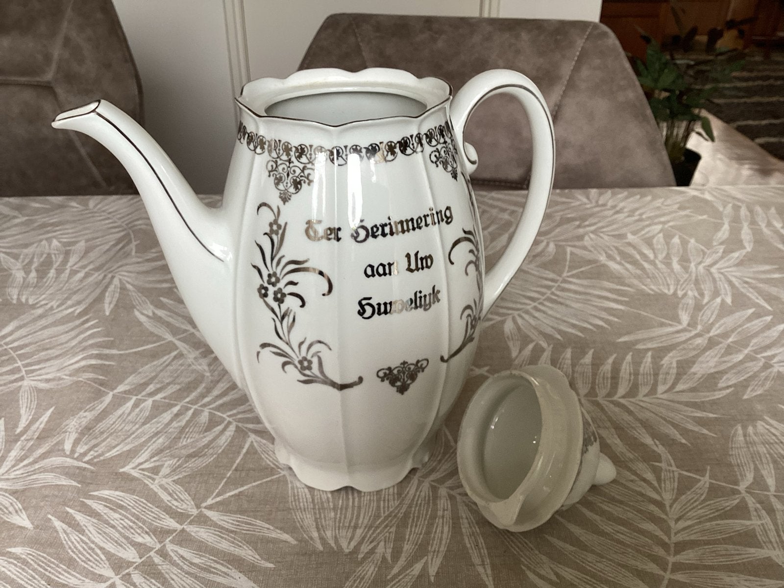 Prachtige oude koffiepot 'Ter herinnering aan Uw Huwelijk', Antiek en Kunst, Ophalen of Verzenden