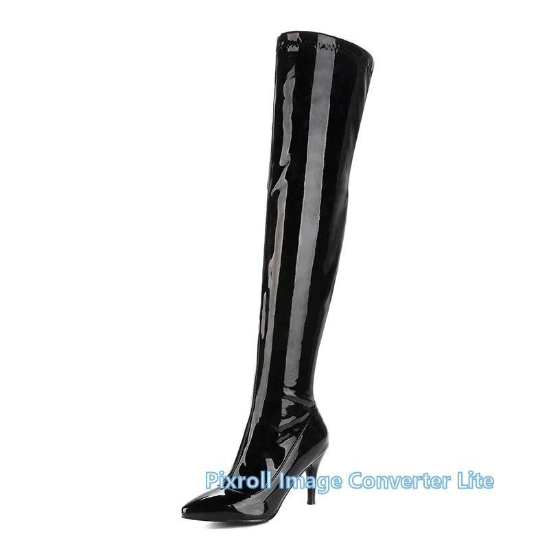S11 zwart lak lange laarzen, klein hakje 7cm maat 45, Kleding | Dames, Hoge laarzen, Zwart, Nieuw, Ophalen of Verzenden