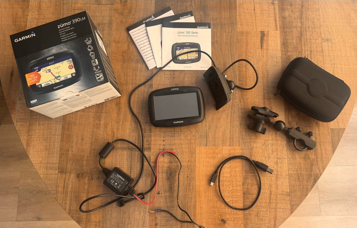 Garmin Zumo 390LM Motorfiets Navigatiesysteem, Ophalen, Zo goed als nieuw