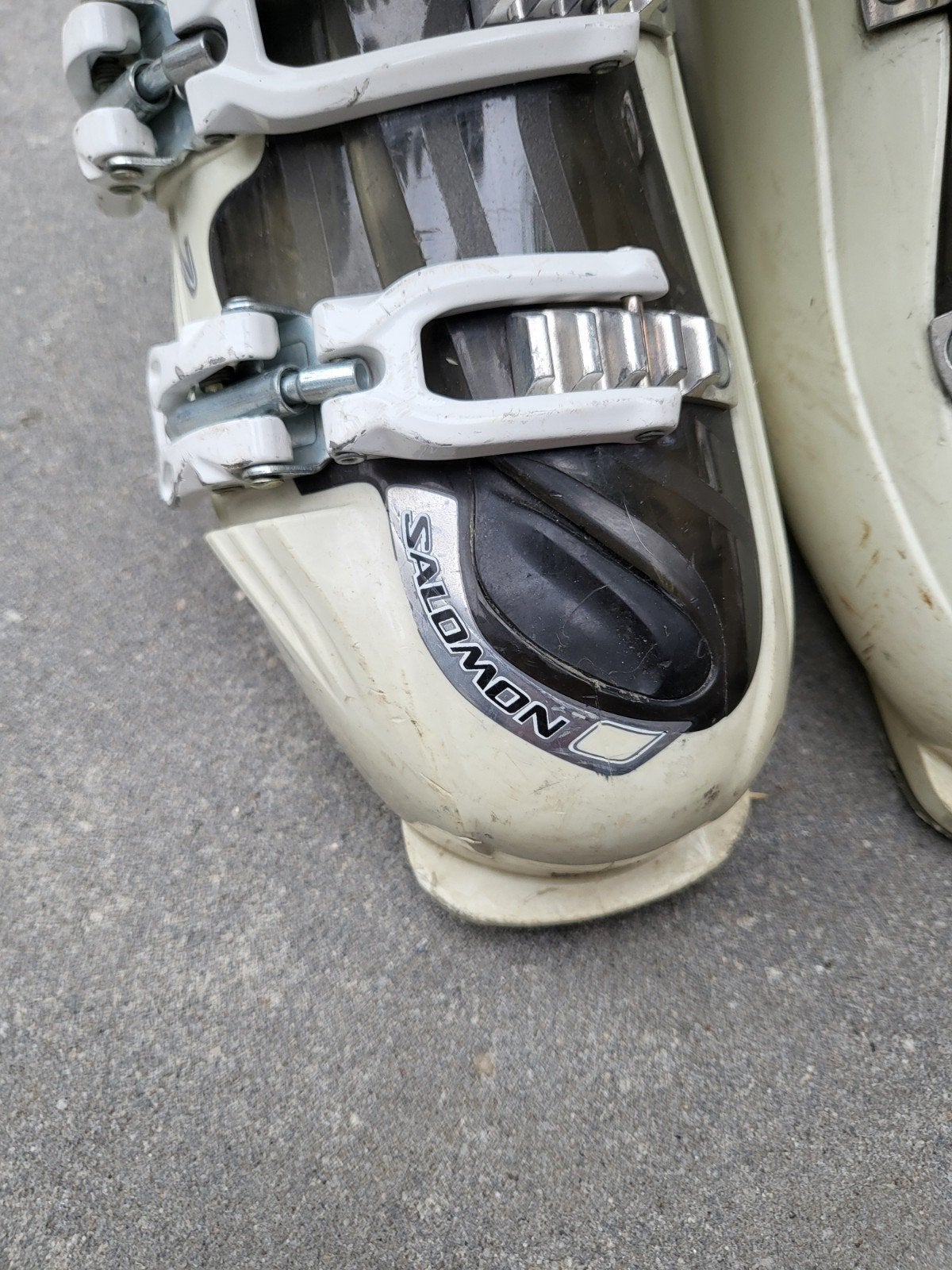 Salomon skischoenen maat 41 zo goed als nieuw, Schoenen, Zo goed als nieuw, Skiën, Salomon
