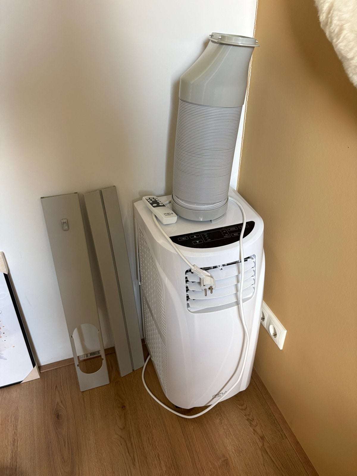 Mesa Living mobiele airco met afstandsbediening, Ophalen, Minder dan 60 m³, 3 snelheden of meer, Zo goed als nieuw