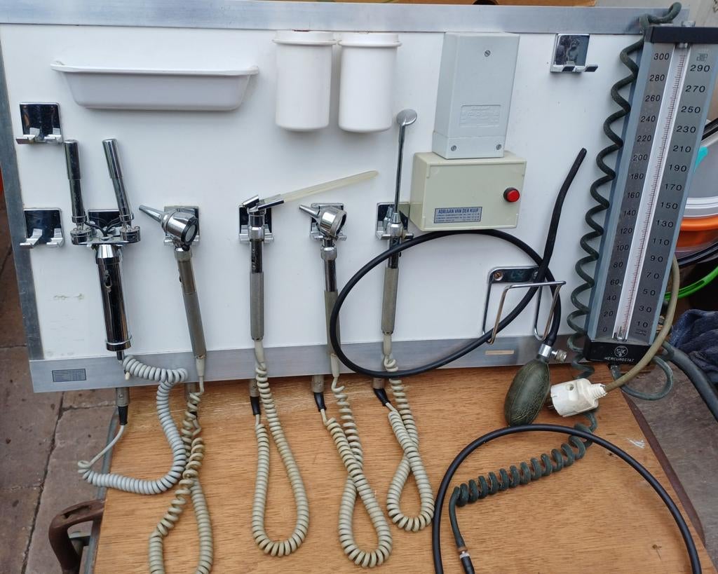Medisch instrumentenbord KNO, Gebruikt, Onbekend, Ophalen of Verzenden, Onbekend