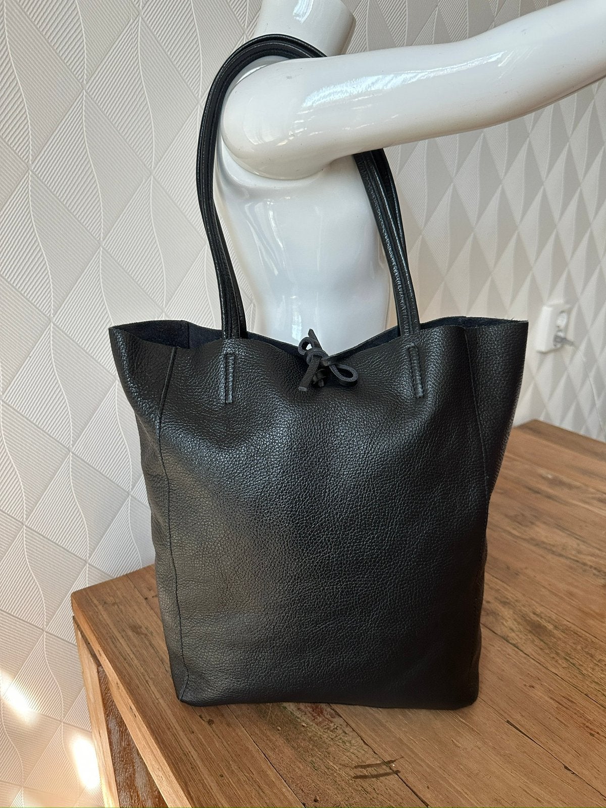 Shopper, leer, zwart, Ophalen of Verzenden, Zo goed als nieuw, Zwart, Shopper