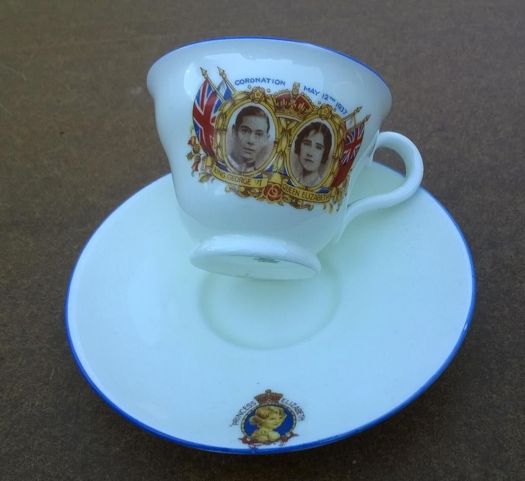 Collectie porselein/aardewerk Britse Royal family 1936-1981, Ophalen of Verzenden