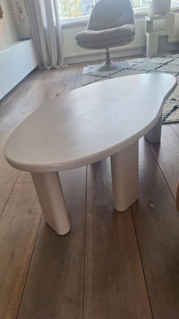 Salontafel greige organische vorm, Ophalen, 100 tot 150 cm, 50 tot 100 cm, Minder dan 50 cm