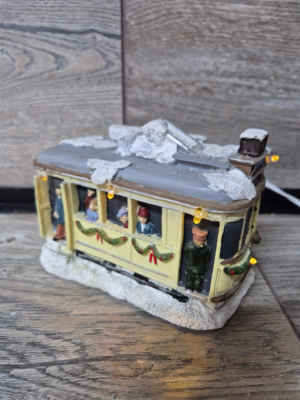 typische hollands tram verlicht kerstdorp kersthuisjes, Ophalen of Verzenden, Zo goed als nieuw