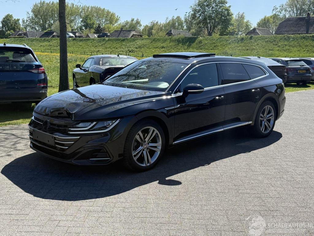 Volkswagen Arteon Shooting brake 2.0 TDI R-Line / Panorama /, Auto diversen, Schadeauto's, Automaat, Volkswagen, Zwart, Stationwagon