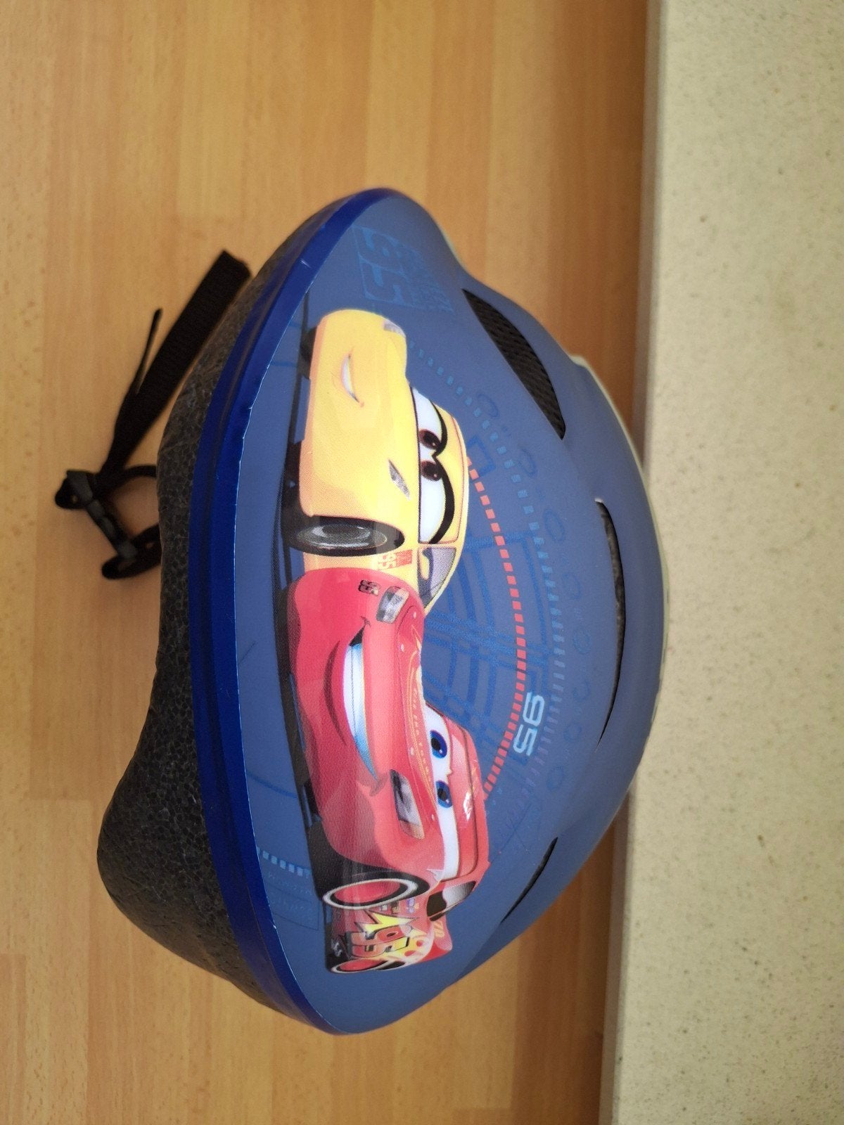 Cars kinderfietshelm maat M (52-56cm), Ophalen, Gebruikt, M, Disney/Pixar Cars