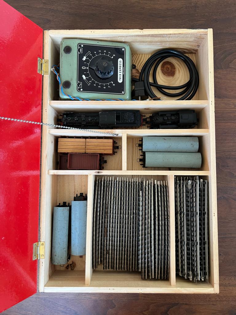 Grote Trix Express Treinset met Locomotieven, Wagons en Rail, Hobby en Vrije tijd, Modeltreinen | H0, Gelijkstroom, Trix, Ophalen of Verzenden