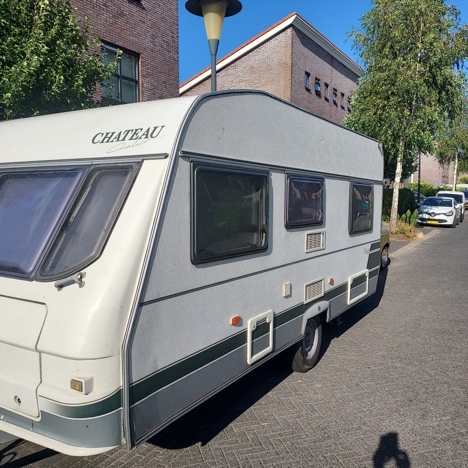 Chateau Calista 450 BJ2001 met voortent/luifel en grondzeil, Chateau, Rondzit, Particulier, Luifel