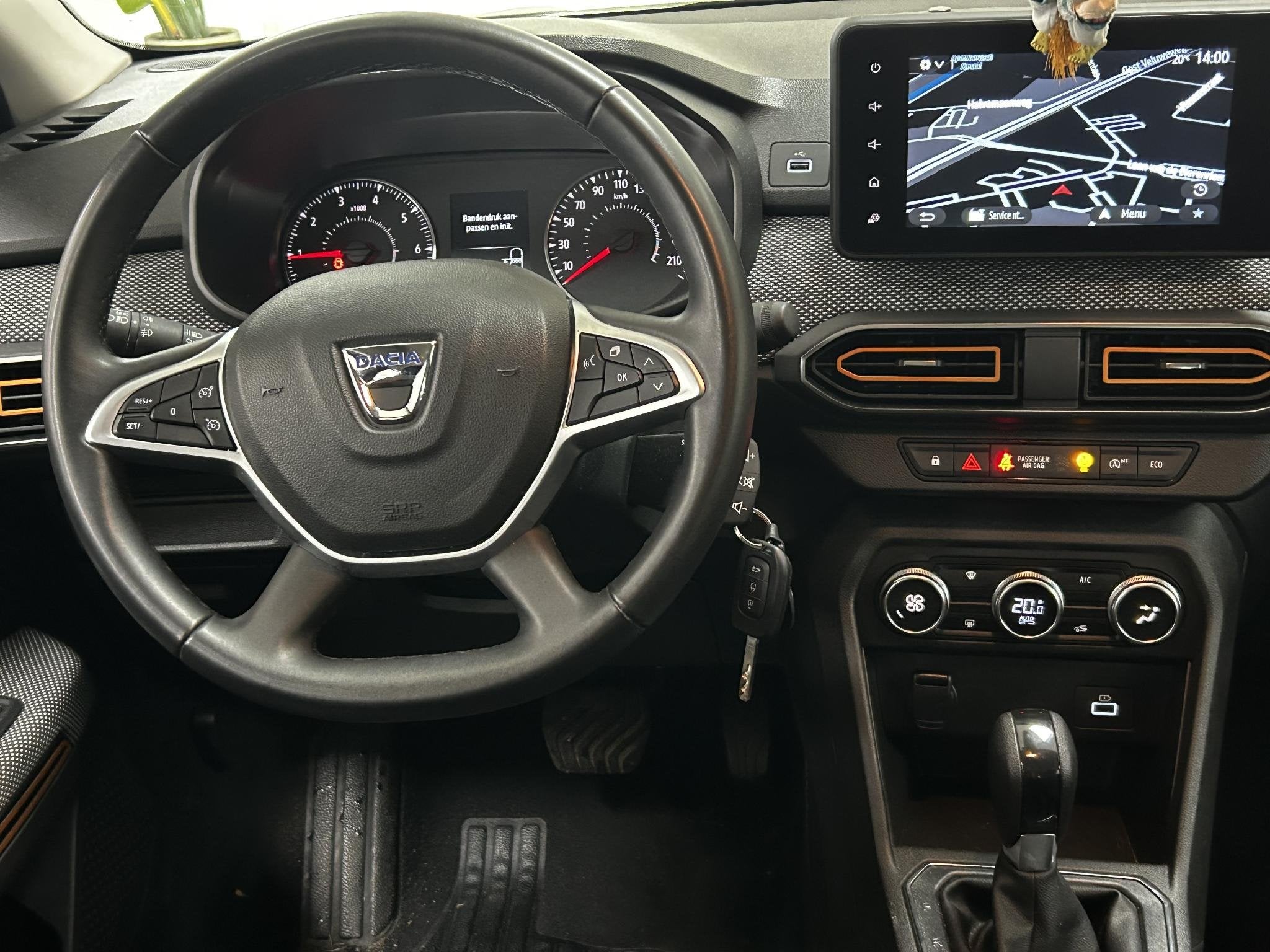 Dacia Sandero Stepway 1.0 TCe 90 CVT Comfort AUTOMAAT NAVIGA, Auto's, Dacia, Stof, Met garantie (alle), 91 pk, Automatische klimaatregeling
